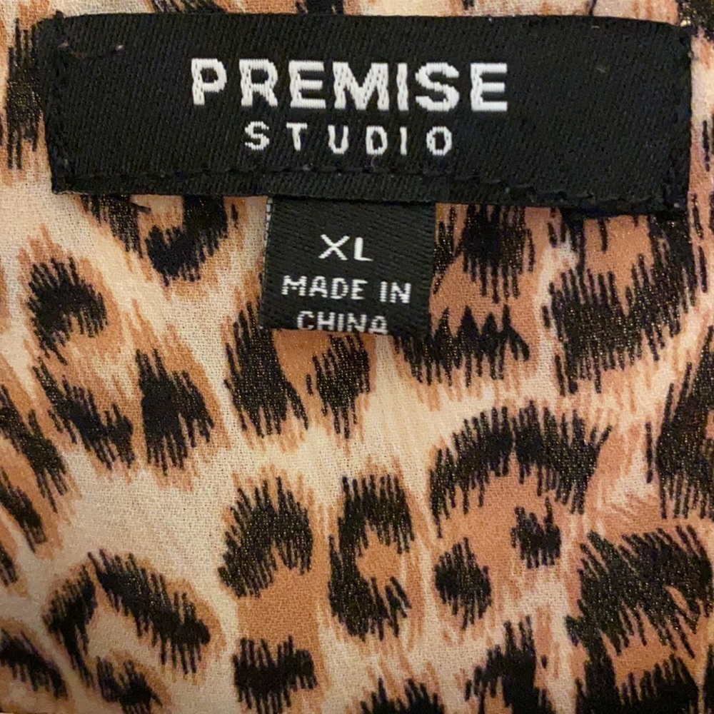 Leopard Cheetah Animal Print Blouse XL - Picture 3 of 6